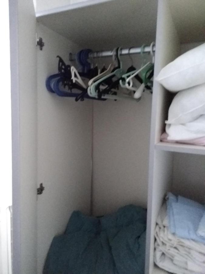 2 Pieces Idealement Placee Dans Le Centre מנטון מראה חיצוני תמונה